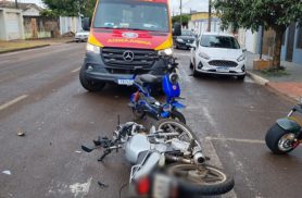 Acidente entre moto e scooter elétrica deixa dois feridos em Cascavel