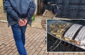 Homem de tornozeleira por tráfico é preso com pistola e 80 munições