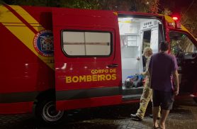 Motociclista de 19 anos fica ferido em batida com caminhonete na Avenida Brasil, em Cascavel