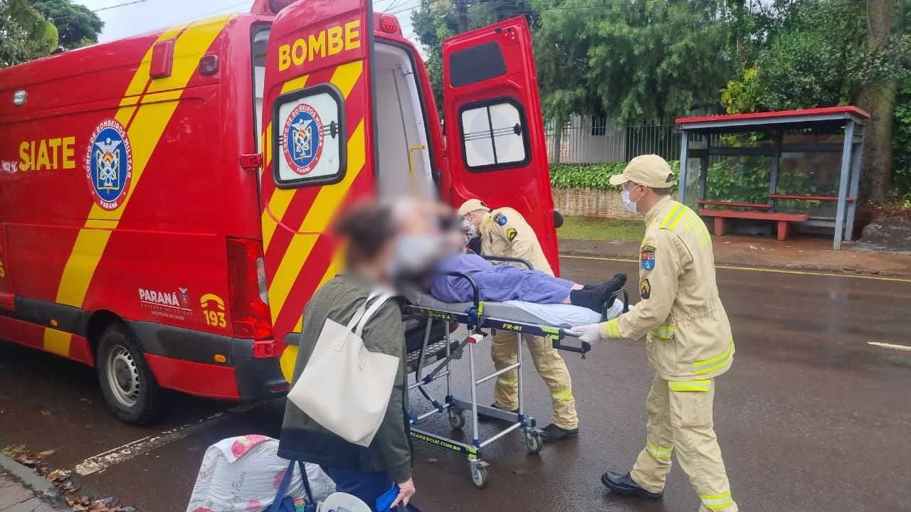 Idosa de 83 anos sofre queda ao levantar do sofá no Periolo e é encaminhada à UPA Brasília