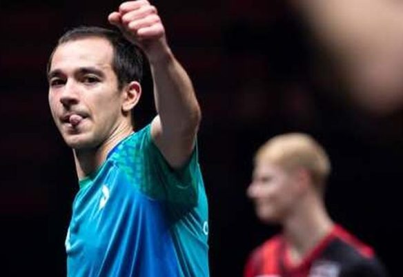 Calderano derrota favorito Felix Lebrun e avança à semi do China Smash