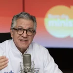 Imagem relativa a PF desmente Veja e Padilha aciona Justiça sobre fake news contra Lula