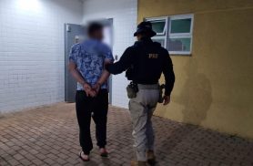 Suspeita de abuso sexual acaba com homem preso após abordagem da PRF