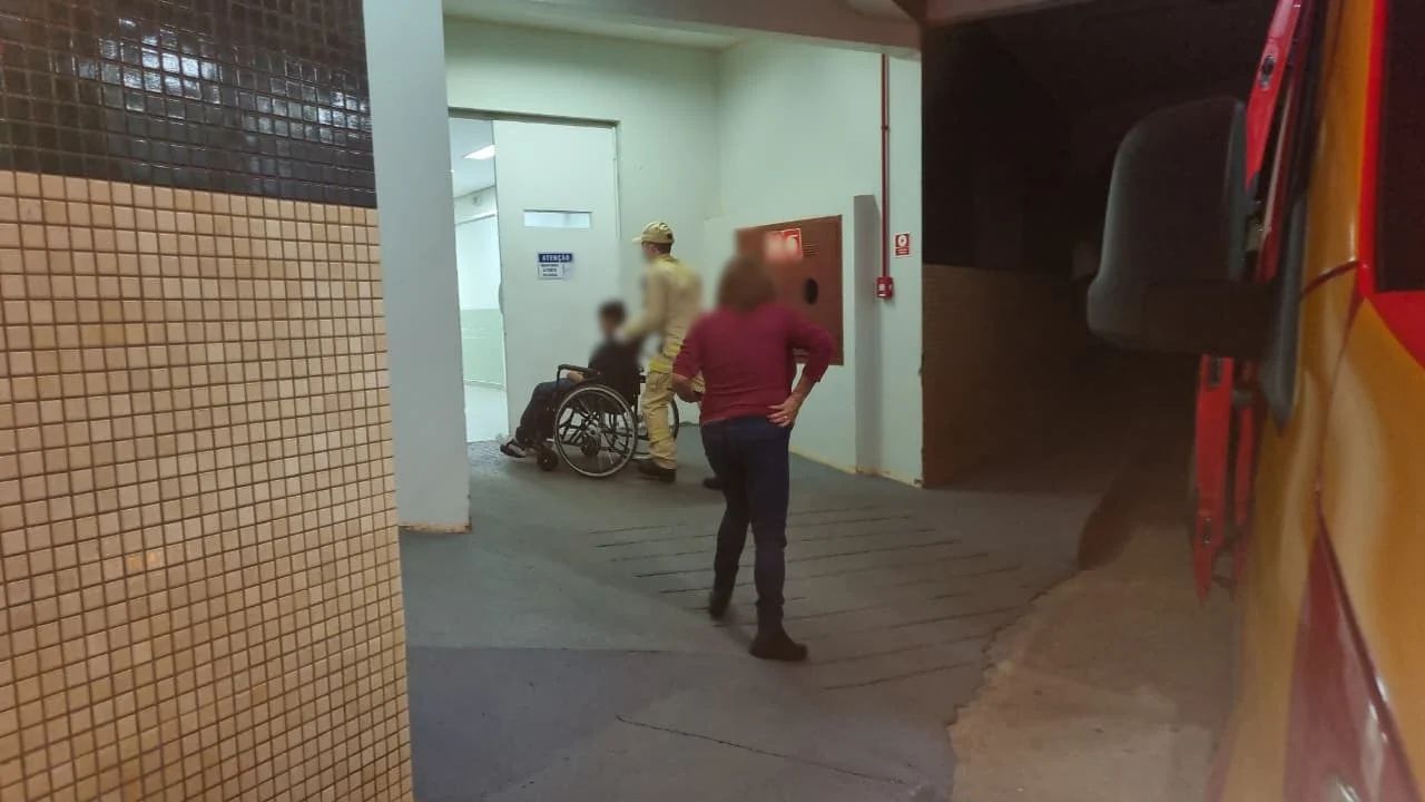 Criança de 12 anos sofre queda em escorregador e é socorrida no bairro Country, em Cascavel