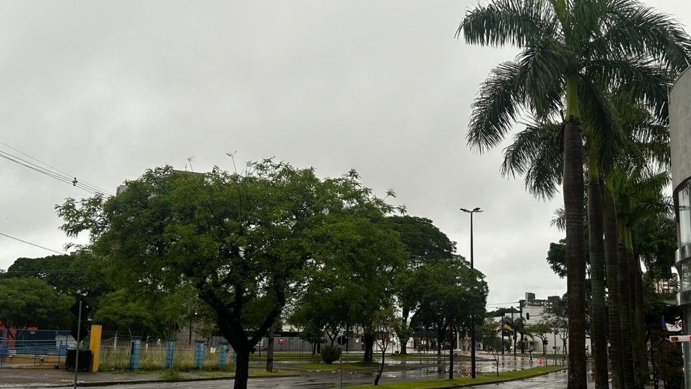 Imagem referente a Cascavel tem previsão de mais de 40 mm de chuva nesta segunda-feira; volume deve aumentar na terça