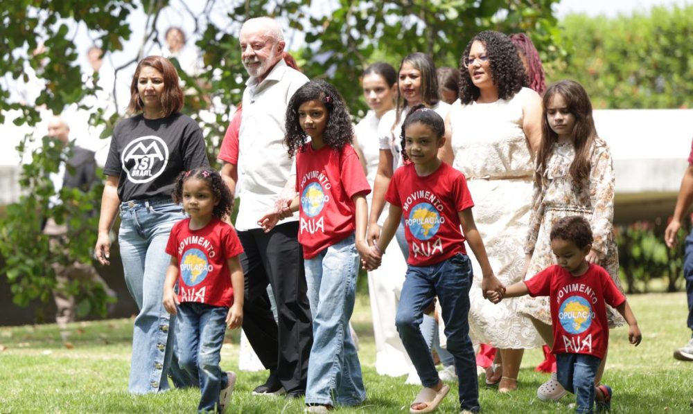 Imagem referente a Lula defende respeito às religiões no Dia de Nossa Senhora Aparecida