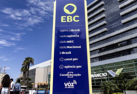 SBT admite erro ao atribuir à EBC falha em propaganda eleitoral