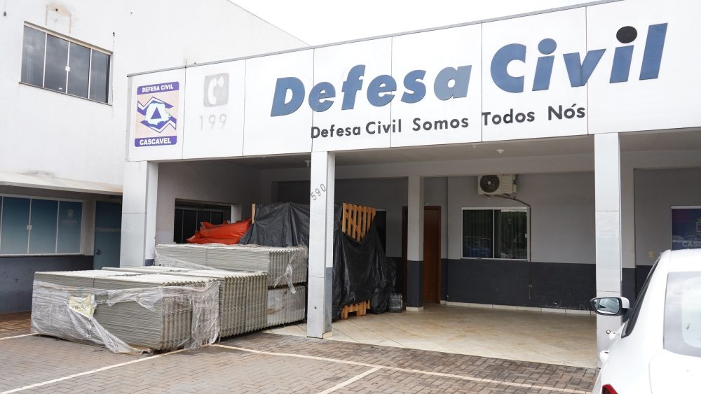 Imagem referente a Chuva acumula mais de 200 milímetros em Cascavel e Defesa Civil atende mais de 20 ocorrências