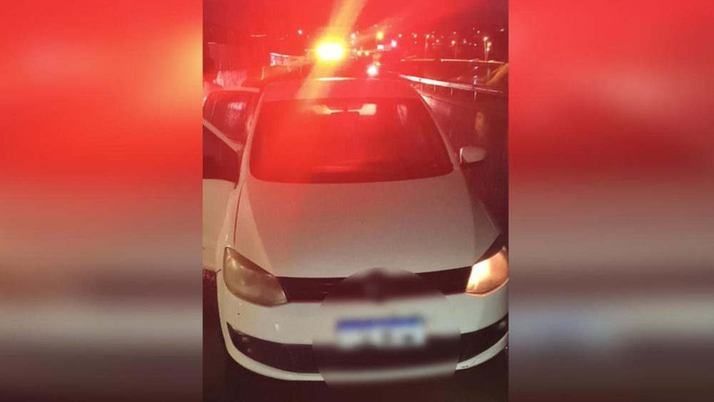 Homem compra veículo e acaba preso após descoberta de alerta de furto em Cascavel Imagem referente a Homem compra veículo e acaba preso após descoberta de alerta de furto em Cascavel