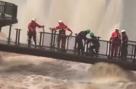 Risco: a água pode encobrir ou destruir a estrutura turística das Cataratas? Entenda a cheia Risco: a água pode encobrir ou destruir a estrutura turística das Cataratas? Entenda a cheia