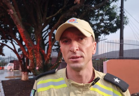 'Bastante dor e dificuldade para respirar', diz bombeiro sobre homem perfurado nas costas em Cascavel