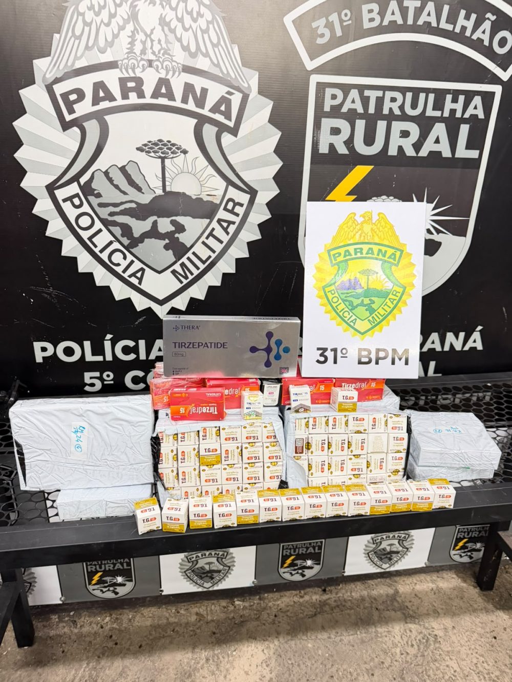 Mulher é presa com mais de 300 caixas de medicamentos contrabandeados em Corbélia Imagem referente a Mulher é presa com mais de 300 caixas de medicamentos contrabandeados em Corbélia