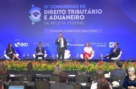 Durigan defende Receita como plataforma de inteligência do Estado