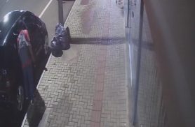 Câmeras flagram ação de ladrão na Avenida Carlos Gomes