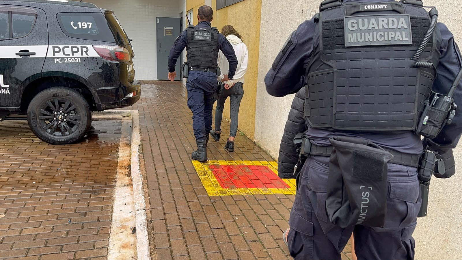 Sacola com R$ 3 mil acaba nas mãos erradas em Cascavel