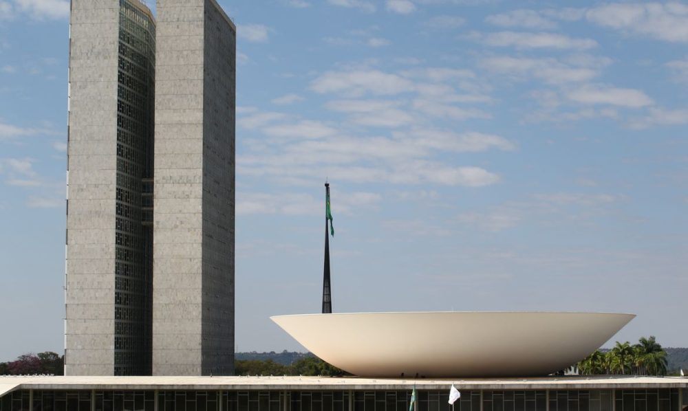 Imagem referente a Câmara aprova aumento no limite de receita bruta do MEI