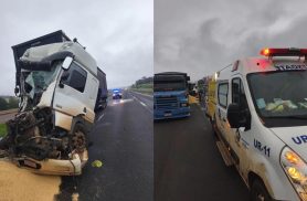 Colisão entre duas carretas deixa motorista ferido na BR-163, entre Marechal Rondon e Toledo