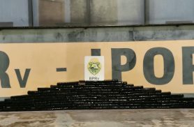 Operação Faro: BPRv apreende mais de 60 kg de maconha na PR-323