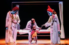 Espetáculo infantil gratuito leva o público ao universo dos sonhos no Teatro Municipal de Cascavel