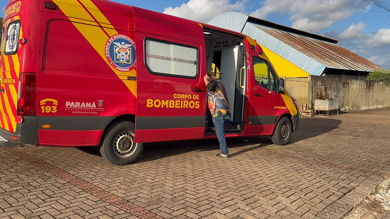 Mulher de 58 anos é encaminhada à UPA após queda no Bairro Cataratas