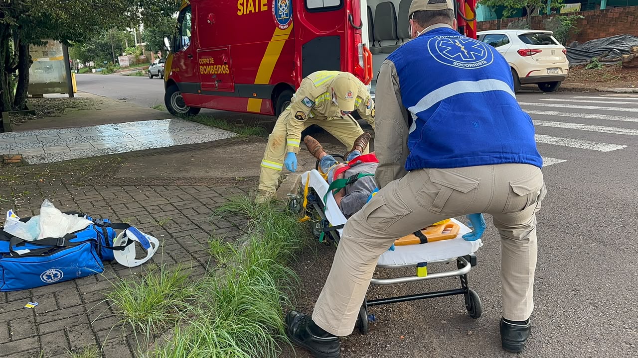 Homem fica ferido na Rua Mário Katuo Kato depois de cair na rua