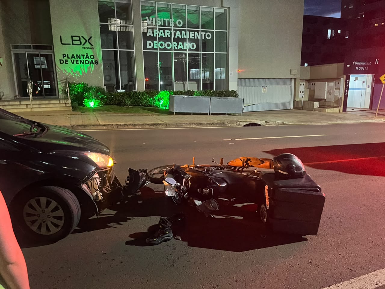 Motociclista fica ferido em batida com HB20 na região central de Cascavel