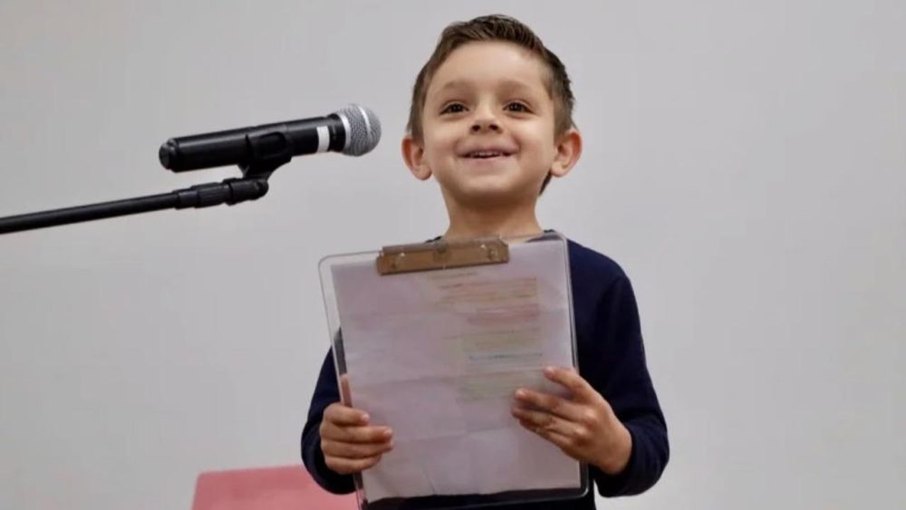 Imagem referente a Pequenos Oradores: concurso reúne estudantes de 28 escolas municipais de Cascavel