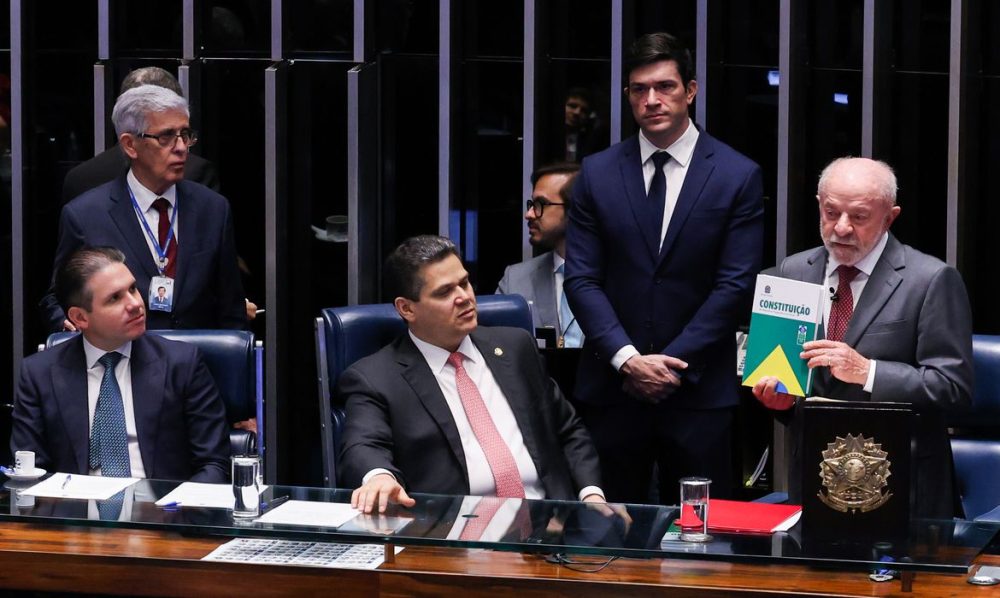 Congresso promulga emenda de aposentadoria especial de agente de saúde Imagem referente a Congresso promulga emenda de aposentadoria especial de agente de saúde