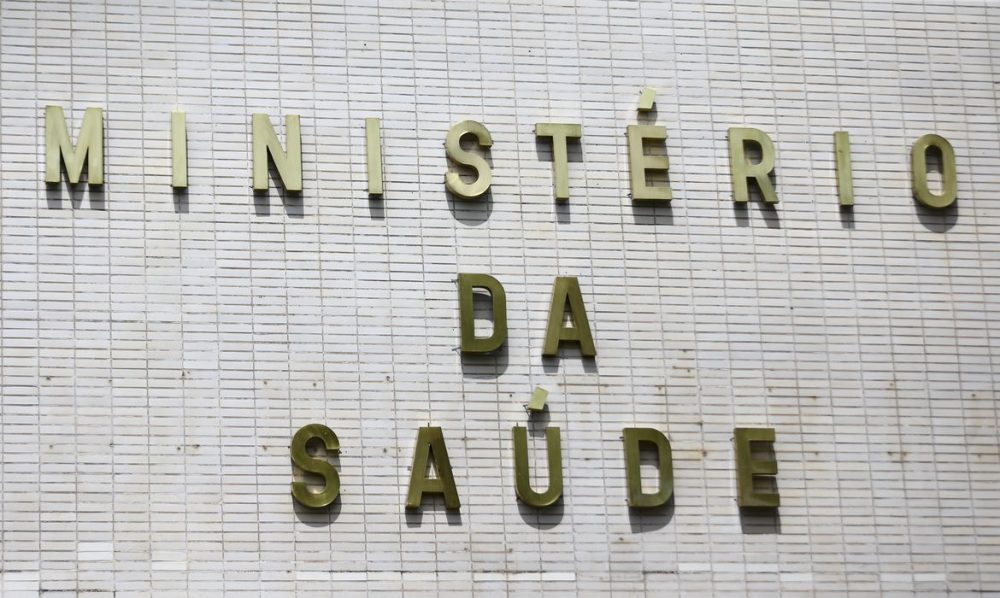Governo monitora saúde de amazonenses em locais afetados por queimadas Imagem referente a Governo monitora saúde de amazonenses em locais afetados por queimadas