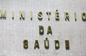 Governo monitora saúde de amazonenses em locais afetados por queimadas Governo monitora saúde de amazonenses em locais afetados por queimadas
