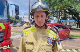 “A vítima ficou presa entre o volante e o banco”, relata subtenente sobre capotamento em Cascavel