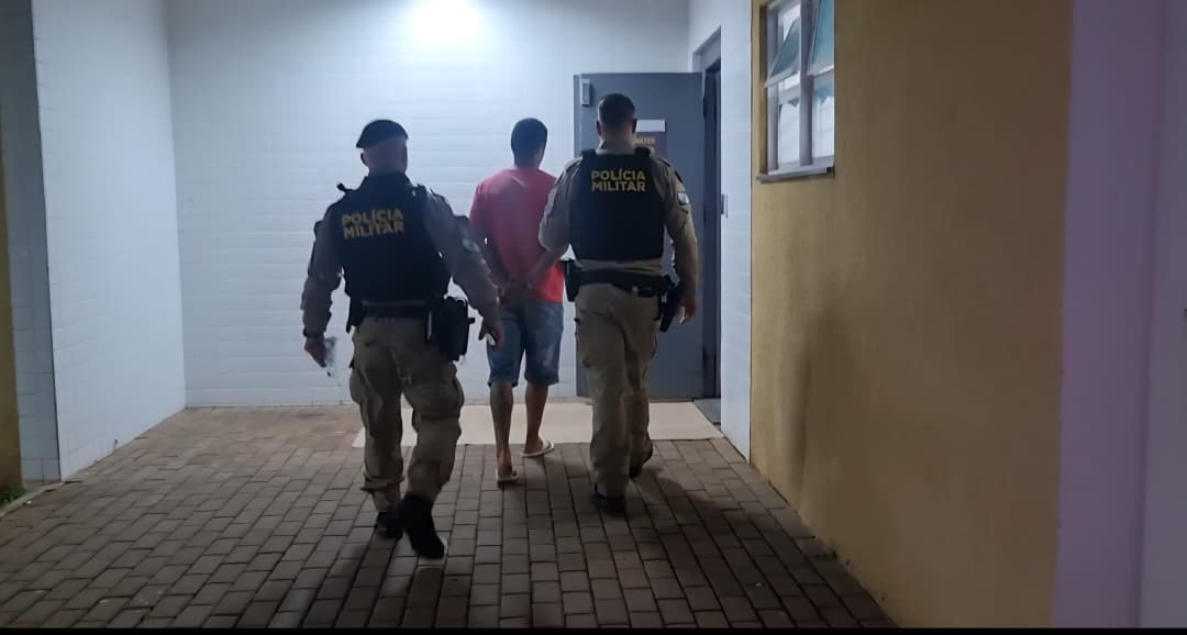 Homem de 39 anos é preso no Terminal Leste em Cascavel com mandado de 45 anos pendente