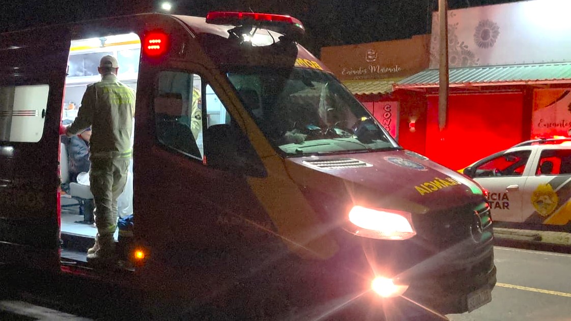 Uma brincadeira de luta termina com adolescente ferido no bairro Floresta, durante a madrugada