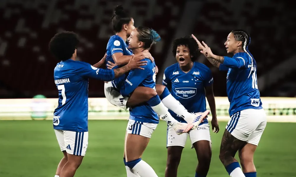 Imagem referente a Libertadores Feminina: Cruzeiro resiste à altitude e vence na estreia