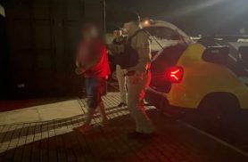 Homem é preso após disparo de arma de fogo em via pública