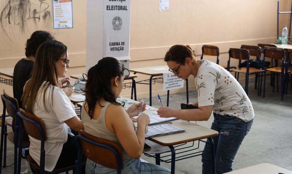 Imagem referente a Eleições: quem não votou no primeiro turno pode participar do segundo