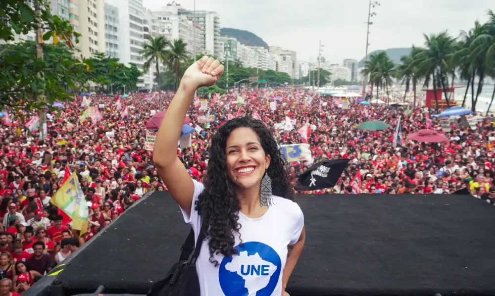 Imagem referente a Estudantes retomam protagonismo em momento decisivo no país, diz UNE