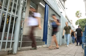 Termina neste domingo prazo escolher idioma da prova do Enem 2026