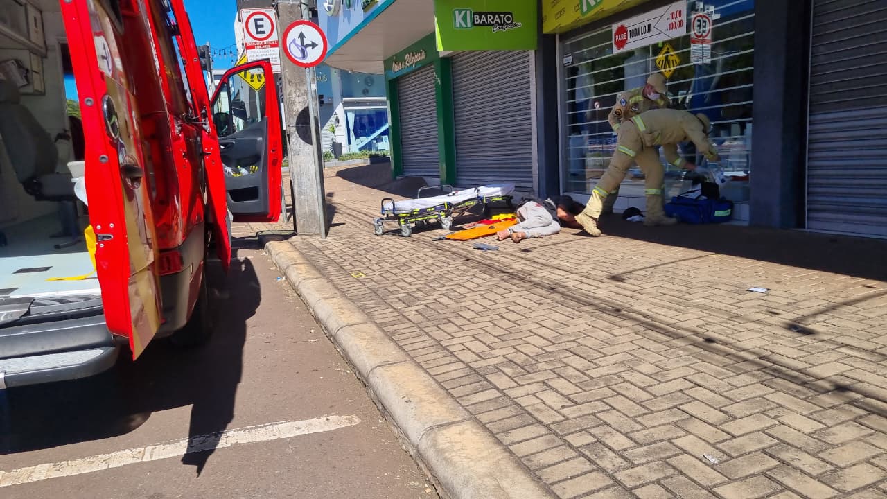 Homem fica ferido após ser agredido no Centro de Cascavel