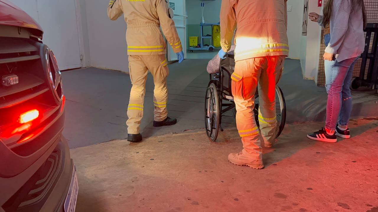 De moto elétrica, mulher sofre acidente e fica ferida no Angra dos Reis