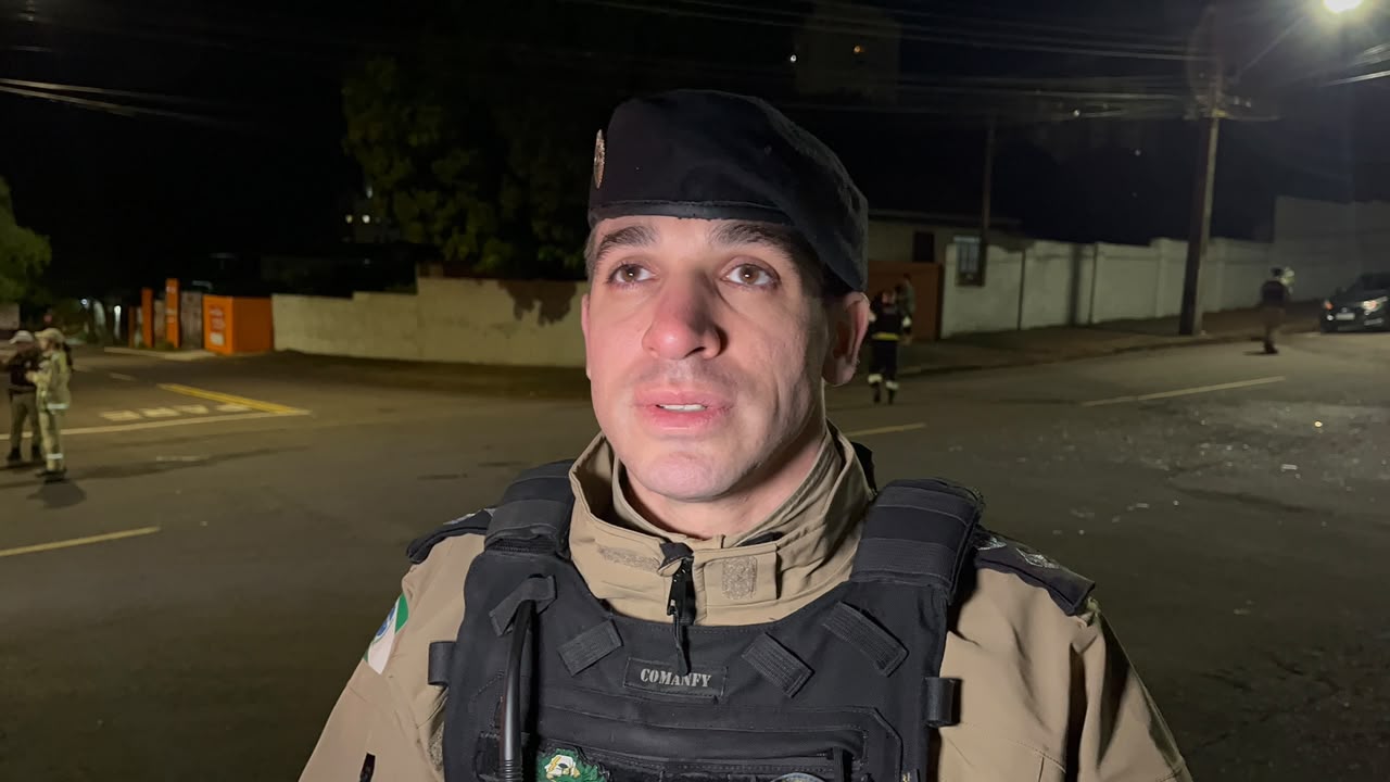 PM fala sobre grave acidente envolvendo moto furtada no Centro de Cascavel