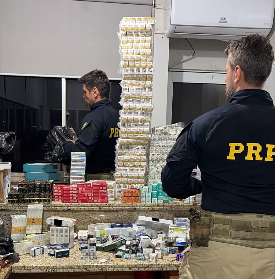 Imagem referente a PRF apreende cerca de 4 mil caixas de medicamentos e anabolizantes na BR-277, em Santa Terezinha de Itaipu