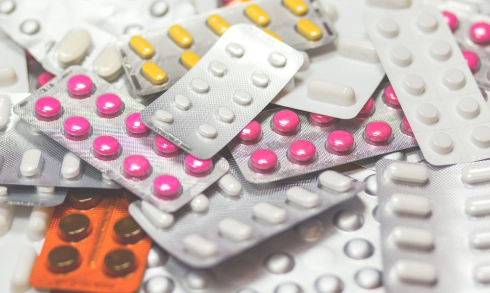 Imagem referente a Anvisa proíbe lotes de medicamento para tratar câncer