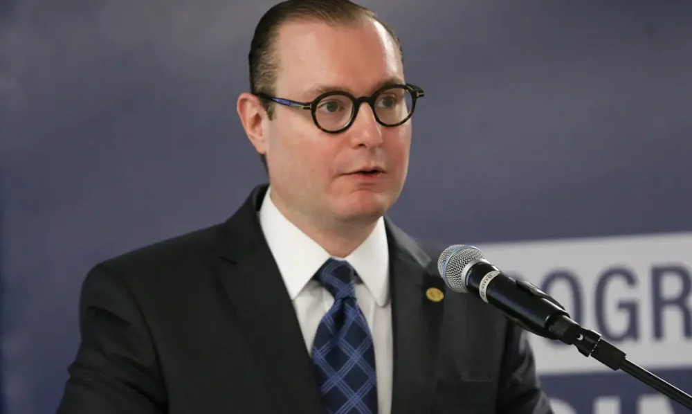Imagem referente a Zanin pede parecer da PGR e AGU sobre ação do PSD por 2º turno no Rio