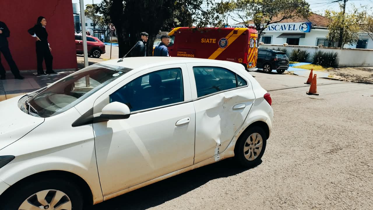 Acidente no Pacaembu deixa motociclista ferido
