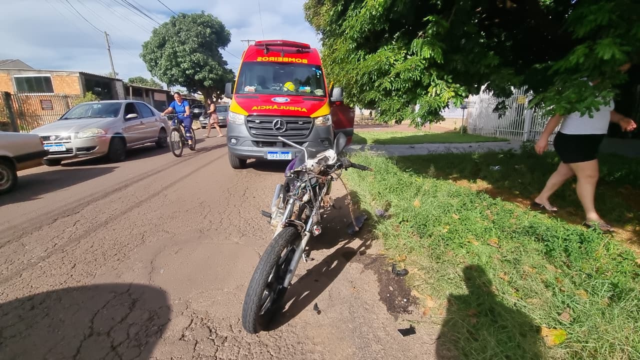 Acidente deixa jovem de 18 anos ferido no Jardim Veneza