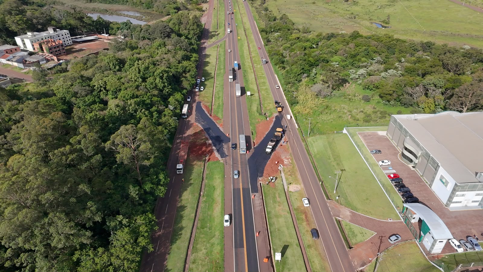 Secretaria de Obras informa nova mudança no trecho onde está sendo realizada a trincheira do Cascavel Velho