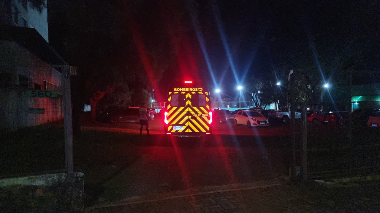 Rapaz de 27 anos fica ferido durante partida de futebol em clube de Cascavel