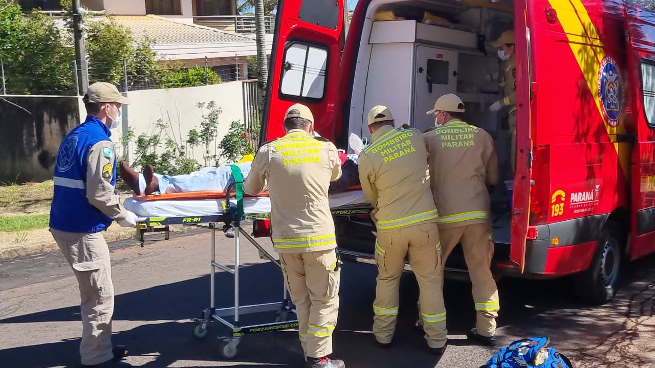 Homem sofre TCE após cair de telhado no Bairro Country, em Cascavel