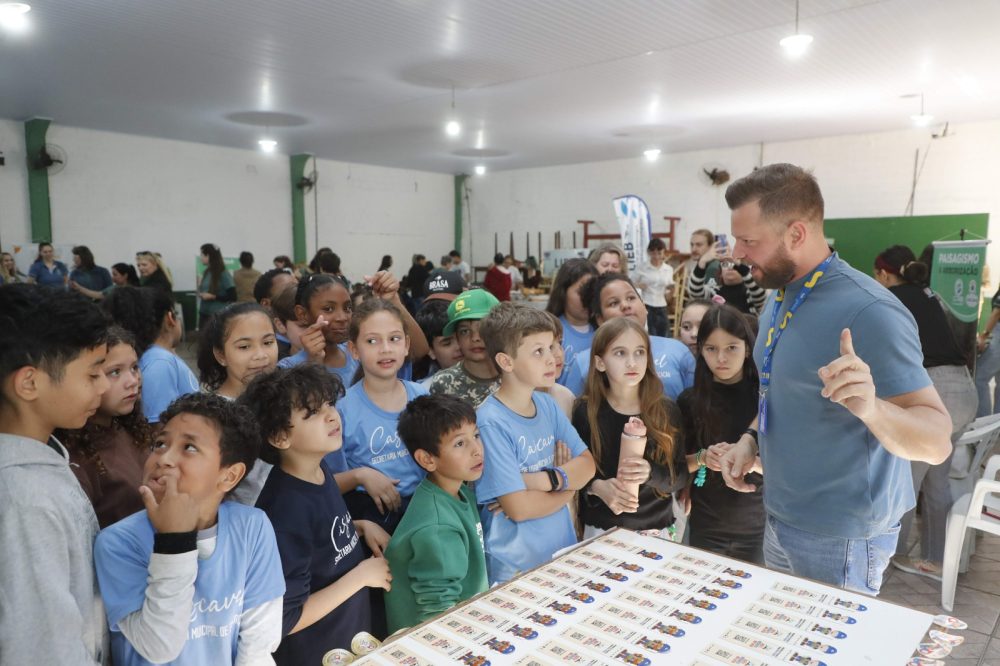 Imagem referente a Prefeitura leva serviços e educação ambiental ao Universitário e inicia 